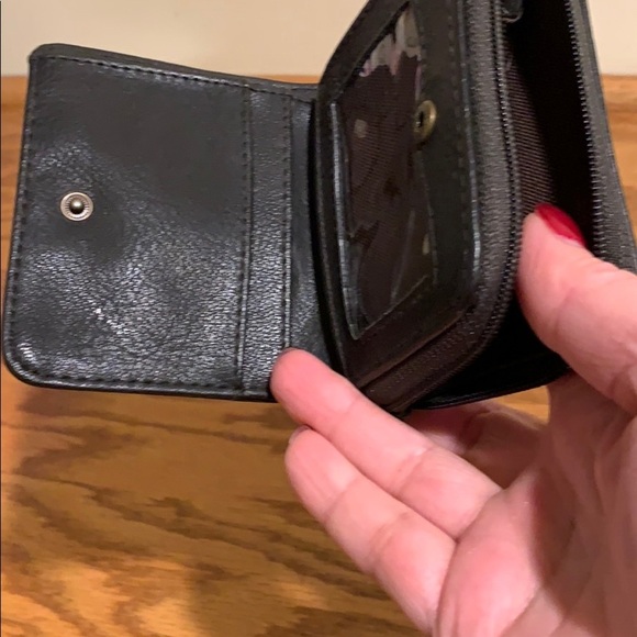 Wallet - Picture 8 of 15